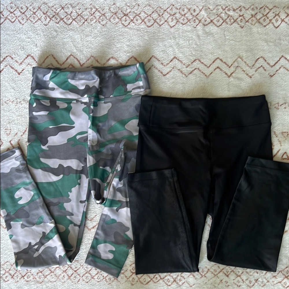 Camo leggings from Koral-work maybe 1/2 dozen times. Great condition!